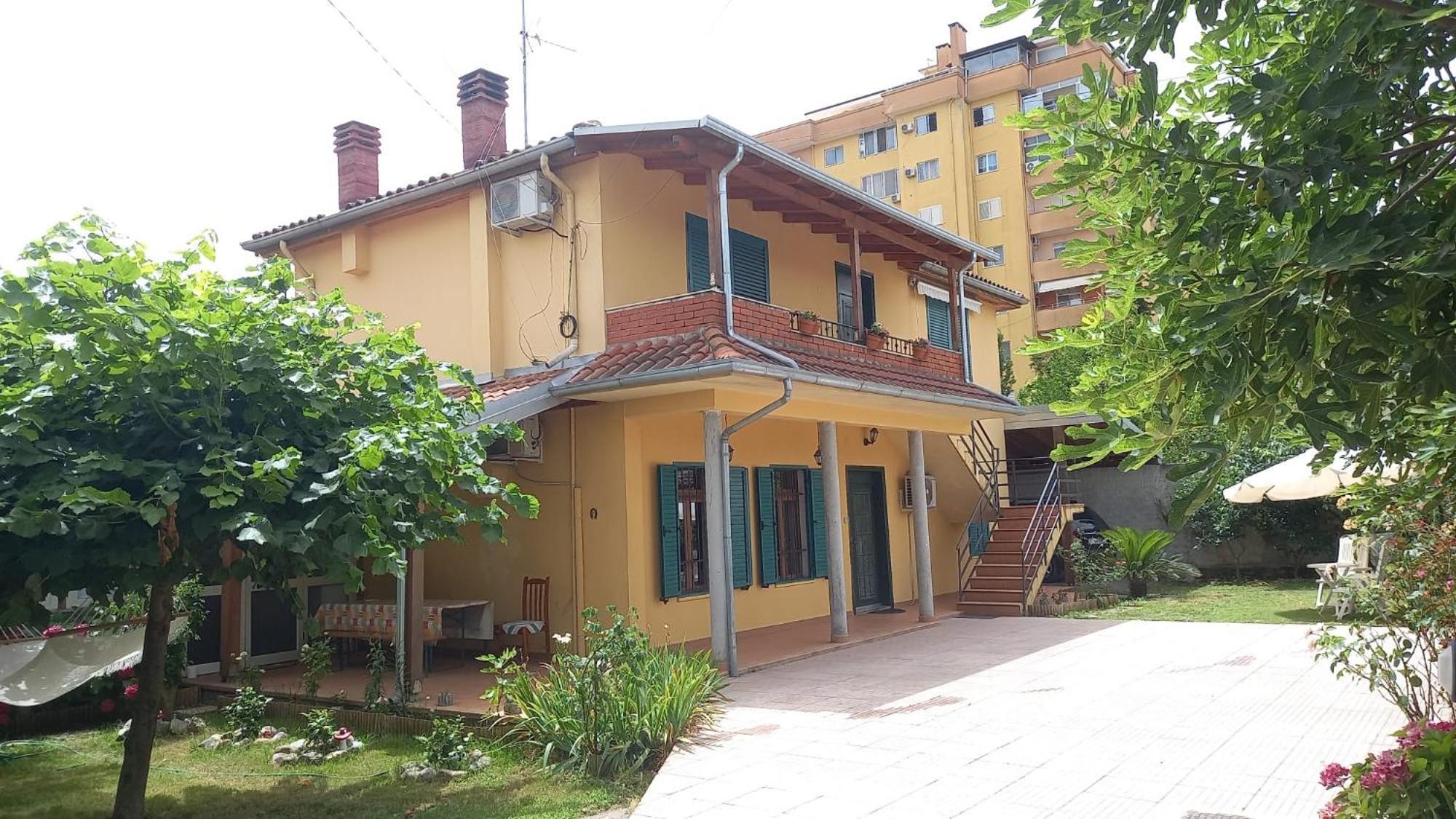 Viola'S House Apartment Shkoder Exterior photo
